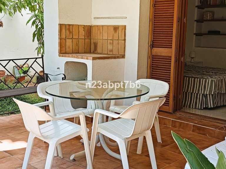 Apartment for Sale in Nueva Andalucía, Malaga 7