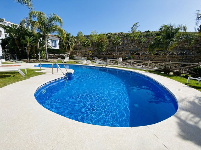 Apartment for Sale in El Paraiso, Malaga 13