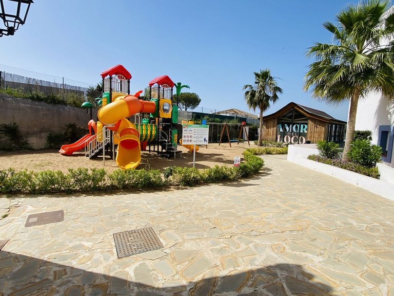 Apartment for Sale in El Paraiso, Malaga 40