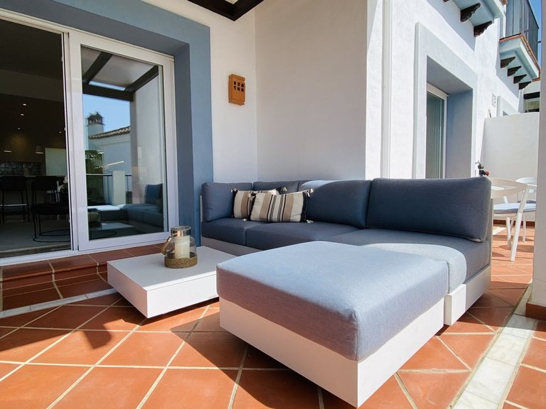Apartment for Sale in El Paraiso, Malaga 41