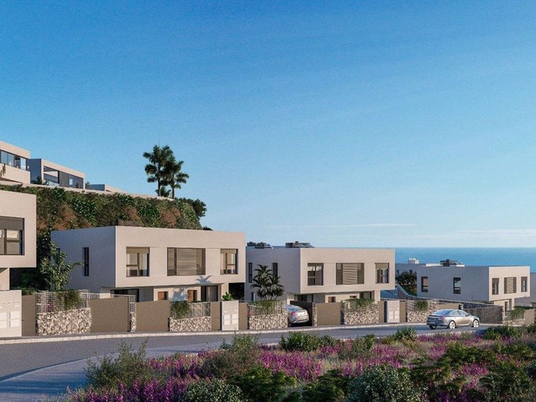 Villa for Sale in Mijas Costa, Malaga 2