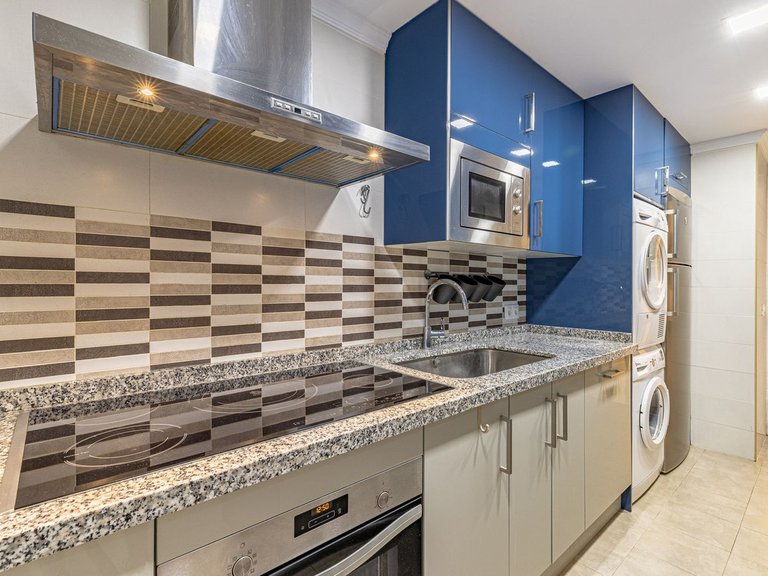 Apartment for Sale in Marbella, Malaga 15