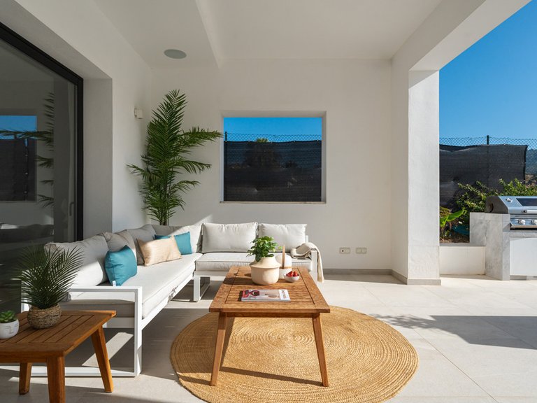 Villa for Sale in Elviria, Malaga 10