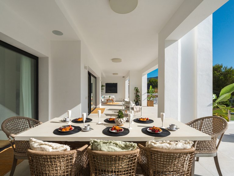 Villa for Sale in Elviria, Malaga 12