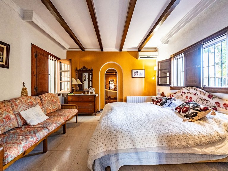 Villa for Sale in Alhaurín De La Torre, Malaga 28