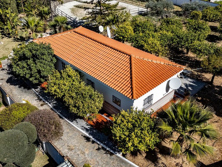 Villa for Sale in Alhaurín De La Torre, Malaga 38