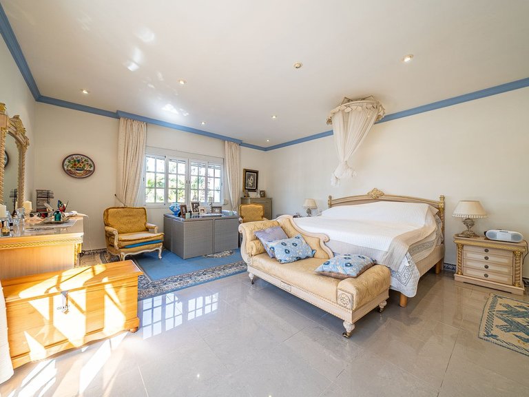 Villa for Sale in Alhaurín De La Torre, Malaga 41