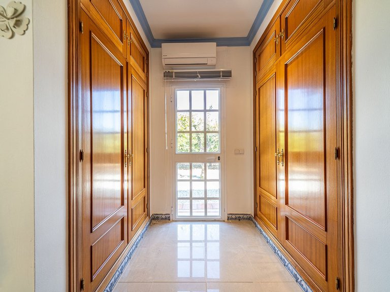 Villa for Sale in Alhaurín De La Torre, Malaga 44
