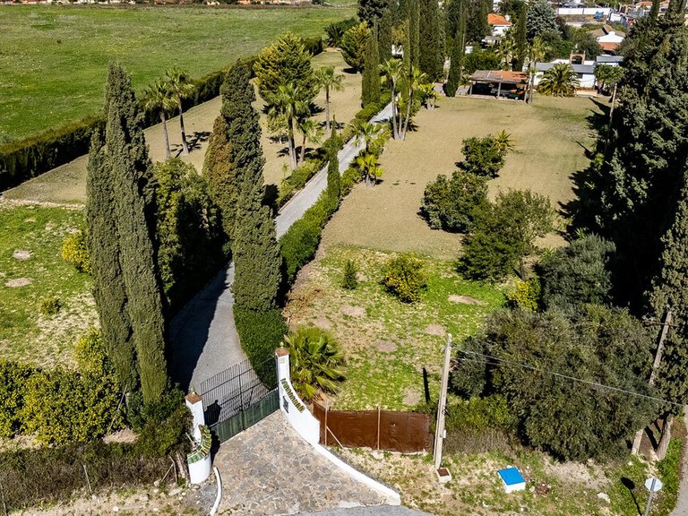 Villa for Sale in Alhaurín De La Torre, Malaga 49