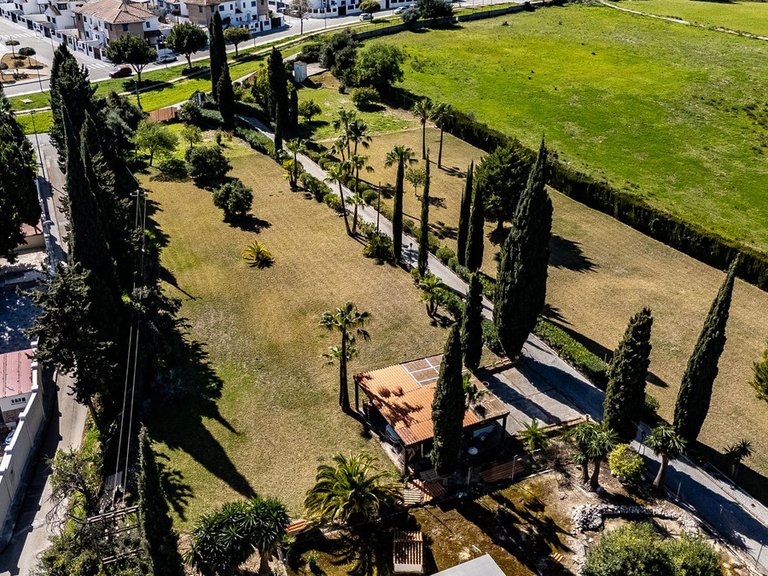 Villa for Sale in Alhaurín De La Torre, Malaga 58