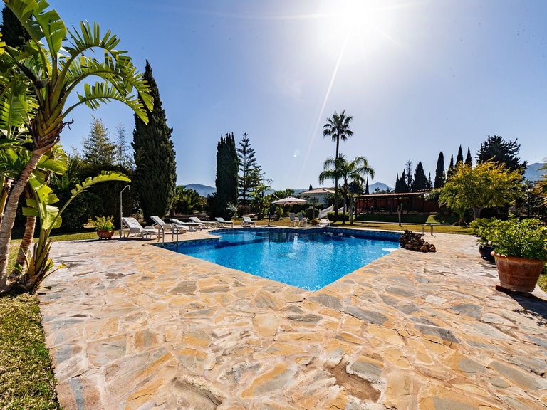 Villa for Sale in Alhaurín De La Torre, Malaga 6