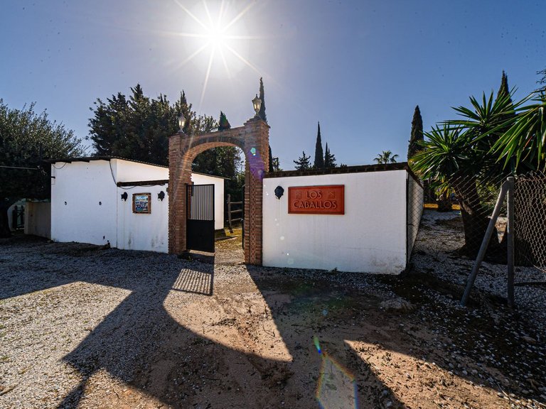 Villa for Sale in Alhaurín De La Torre, Malaga 60