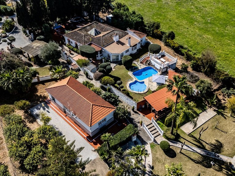 Villa for Sale in Alhaurín De La Torre, Malaga 9