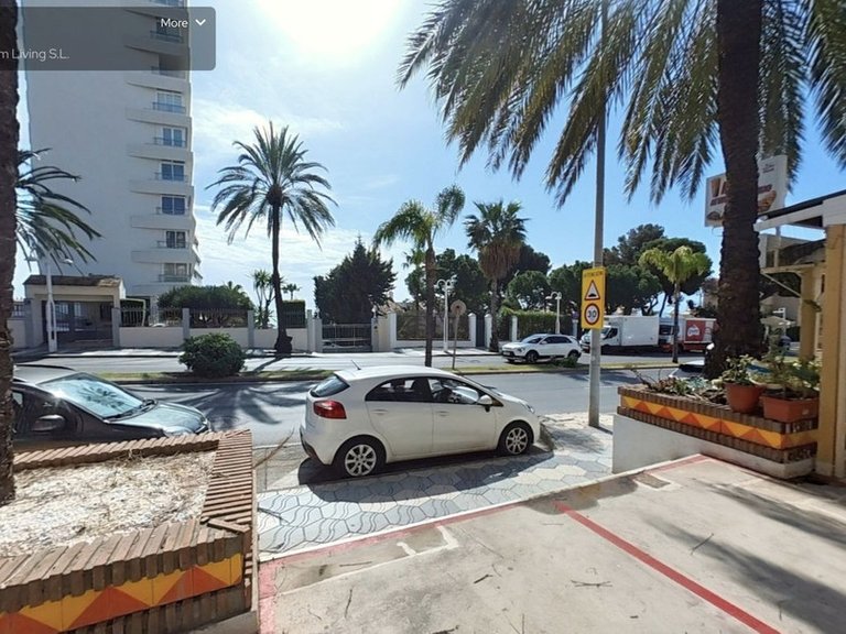 Commercial for Sale in Benalmadena Costa, Malaga 11
