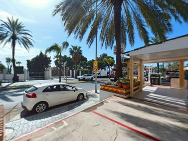 Commercial for Sale in Benalmadena Costa, Malaga 9