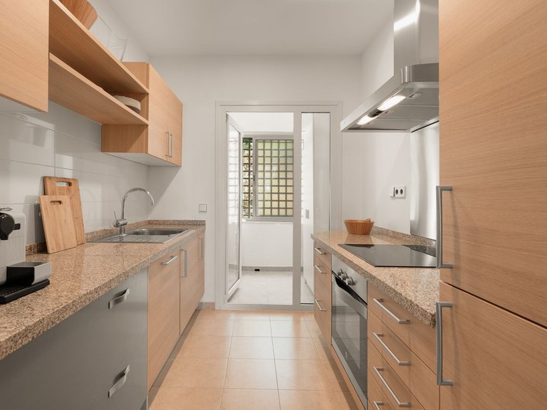 Apartment for Sale in Los Almendros, Malaga 10