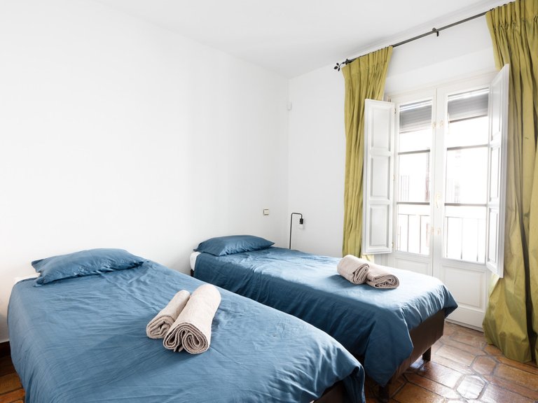 Villa for Sale in The Golden Mile, Malaga 12