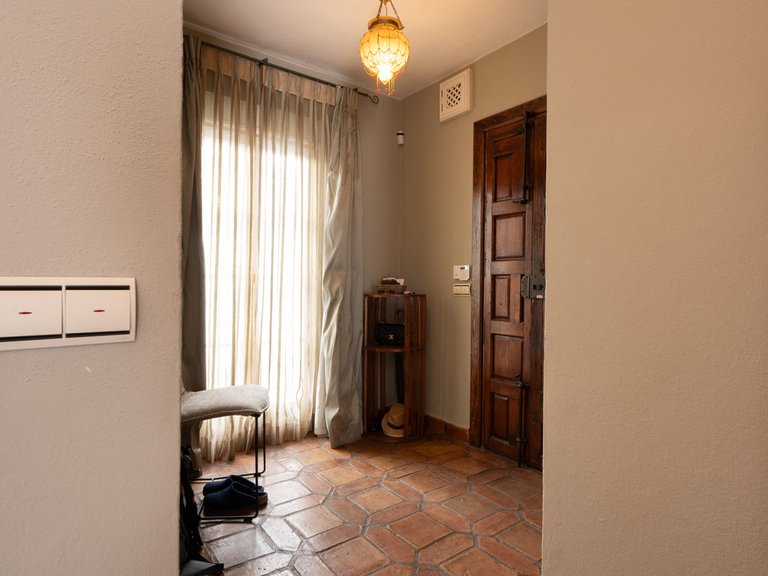 Villa for Sale in The Golden Mile, Malaga 29