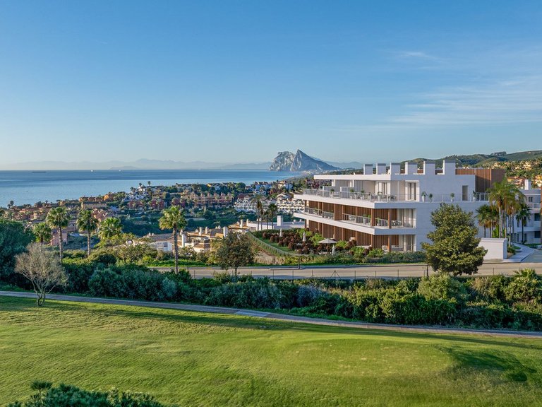 Apartment for Sale in La Alcaidesa, Cadiz 14