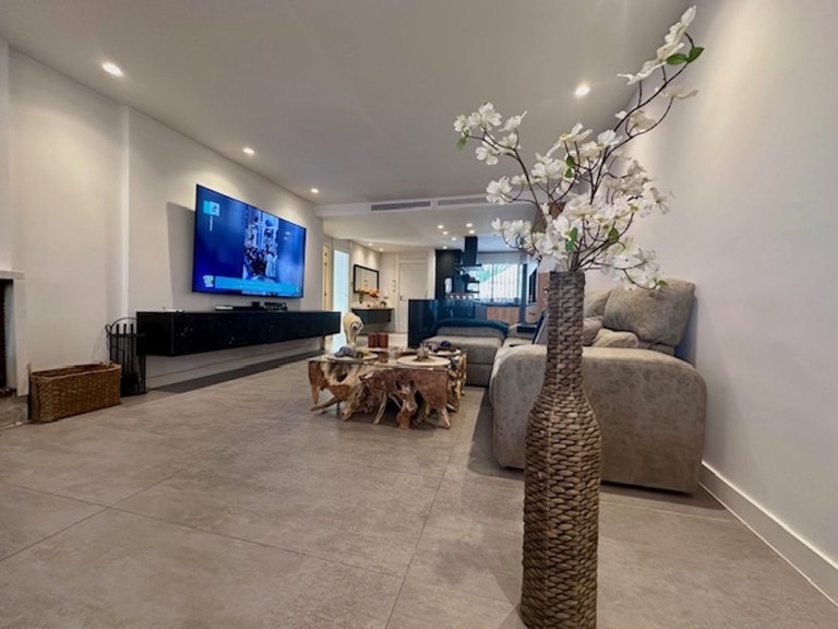 Apartment for Sale in Estepona, Malaga 17