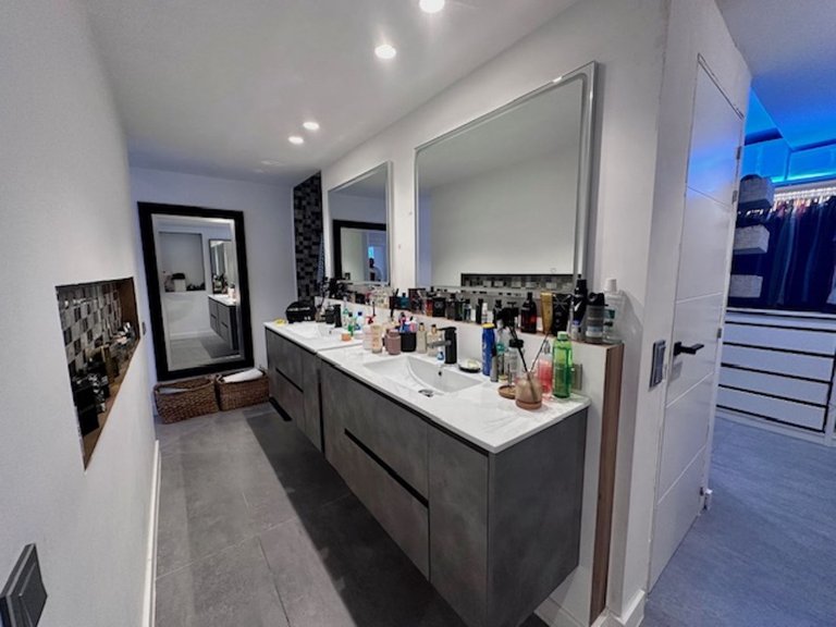 Apartment for Sale in Estepona, Malaga 31