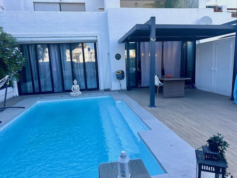 Apartment for Sale in Estepona, Malaga 5