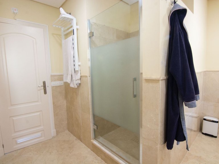Apartment for Sale in La Mairena, Malaga 17