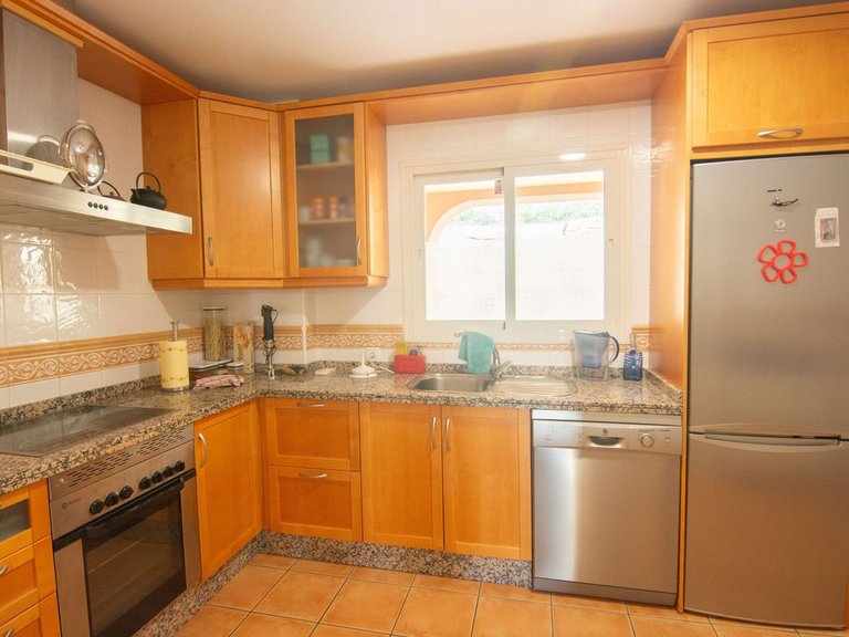Apartment for Sale in La Mairena, Malaga 5