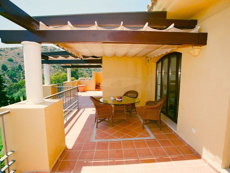 Apartment for Sale in Los Arqueros, Malaga 10