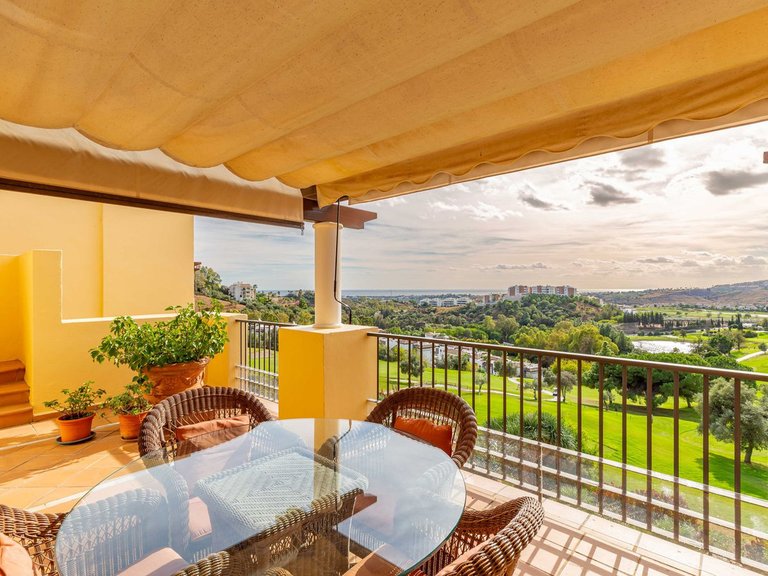 Apartment for Sale in Los Arqueros, Malaga 2