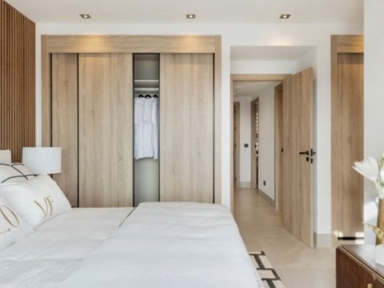Town House for Sale in Istán, Malaga 19