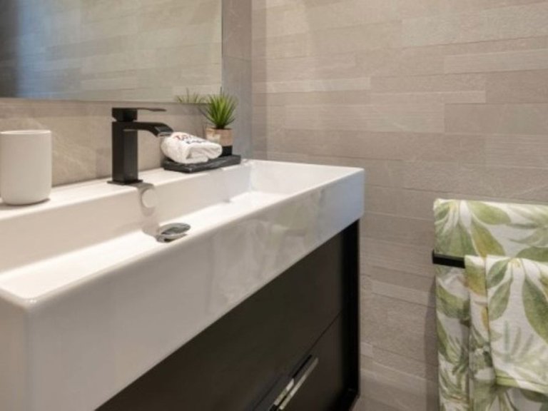 Town House for Sale in Istán, Malaga 20
