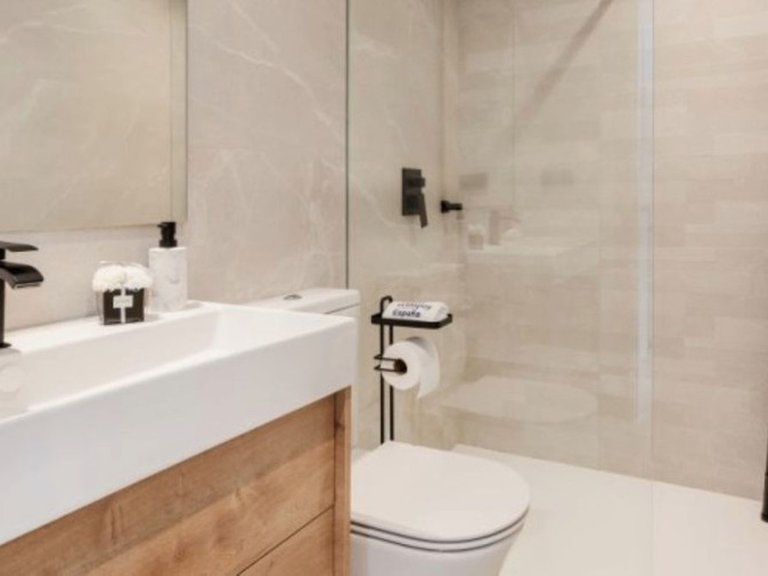 Town House for Sale in Istán, Malaga 22