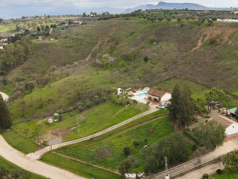 Villa for Sale in Coín, Malaga 17