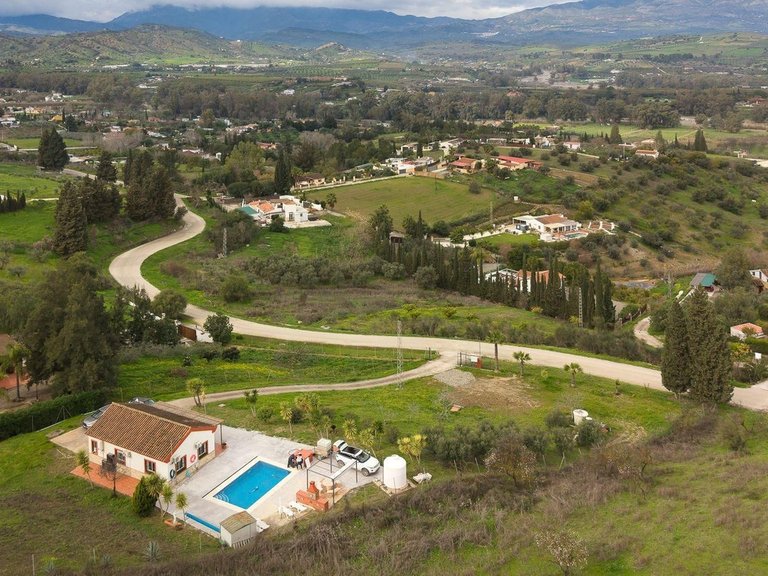 Villa for Sale in Coín, Malaga 20