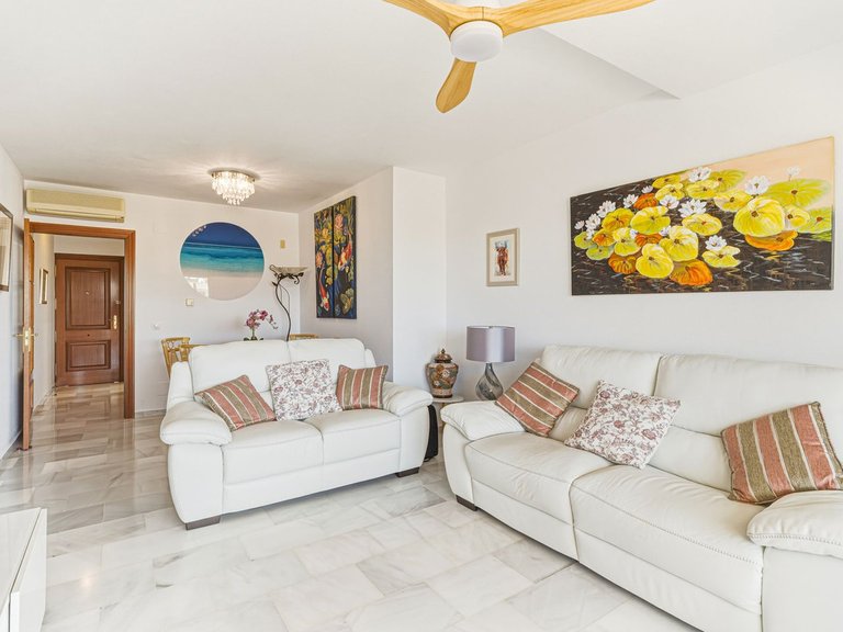 Apartment for Sale in El Chaparral, Malaga 10