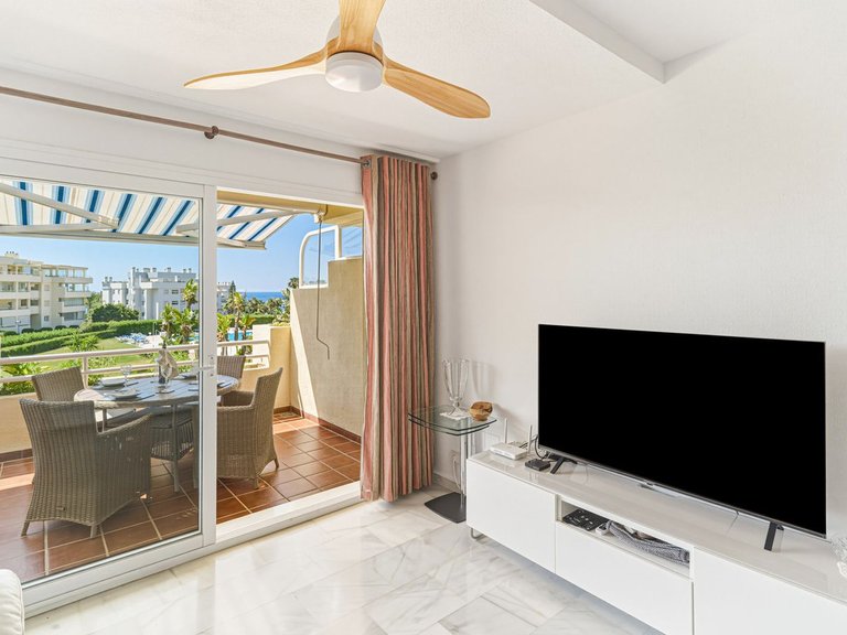 Apartment for Sale in El Chaparral, Malaga 11