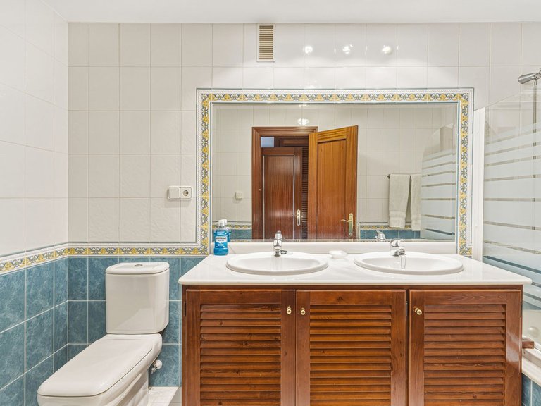 Apartment for Sale in El Chaparral, Malaga 17