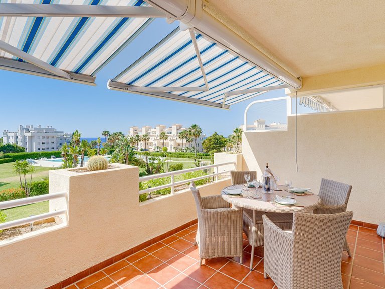 Apartment for Sale in El Chaparral, Malaga 7