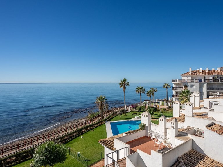 Apartment for Sale in Calahonda, Malaga 15