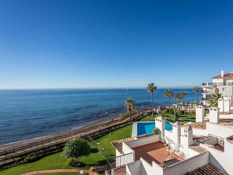 Apartment for Sale in Calahonda, Malaga 28