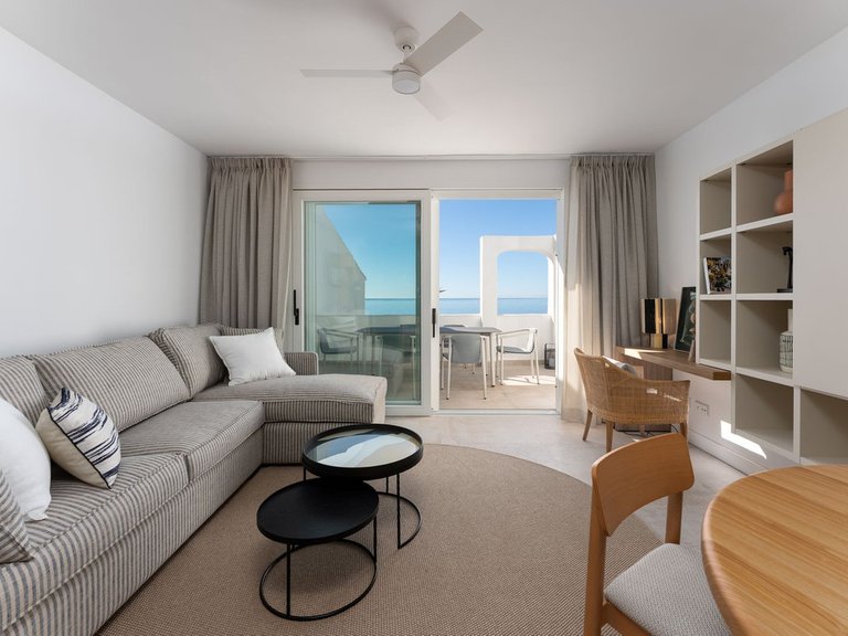 Apartment for Sale in Calahonda, Malaga 3