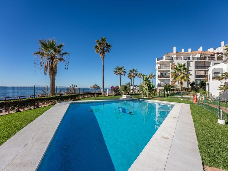 Apartment for Sale in Calahonda, Malaga 30