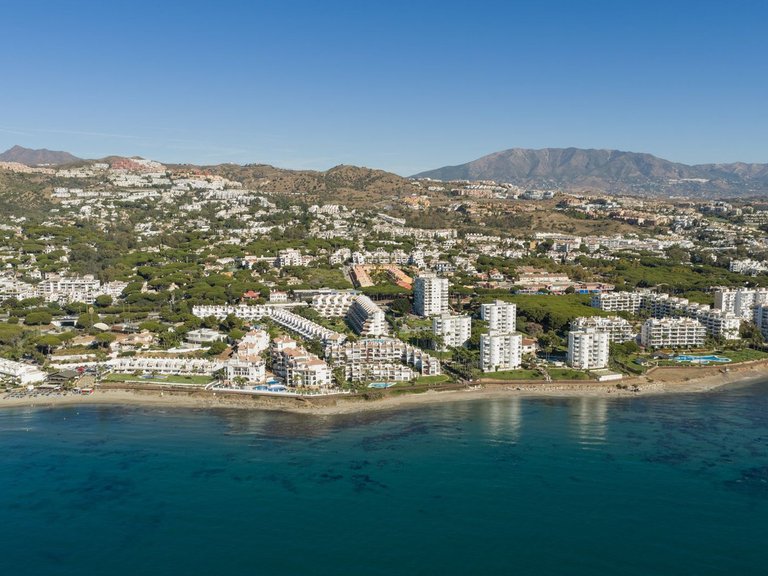 Apartment for Sale in Calahonda, Malaga 37
