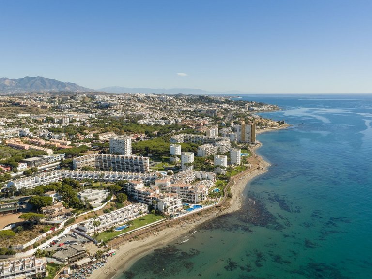 Apartment for Sale in Calahonda, Malaga 44