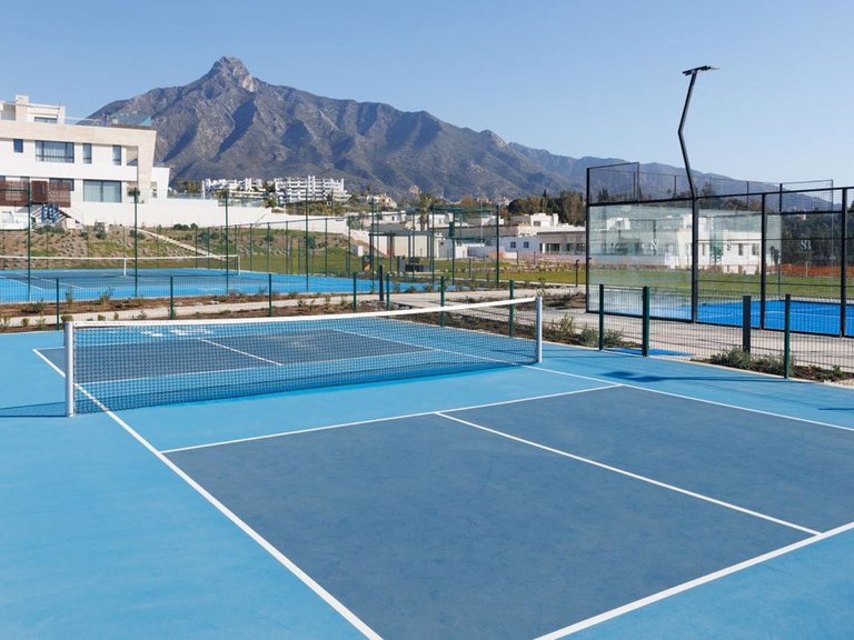 Apartment for Sale in The Golden Mile, Malaga 15