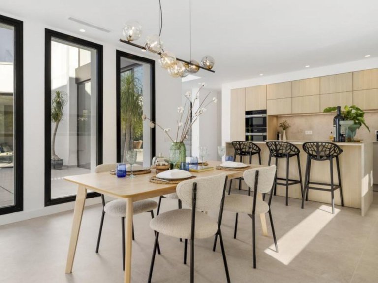 Villa for Sale in Marbesa, Malaga 14