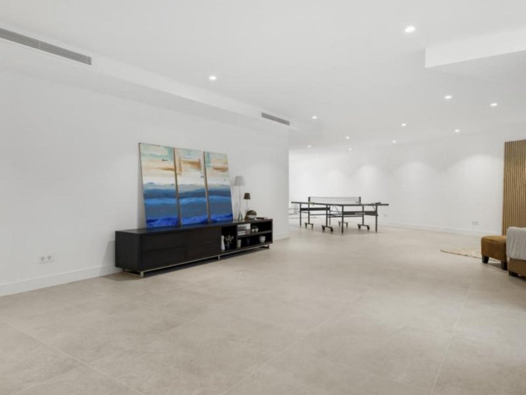 Villa for Sale in Marbesa, Malaga 39