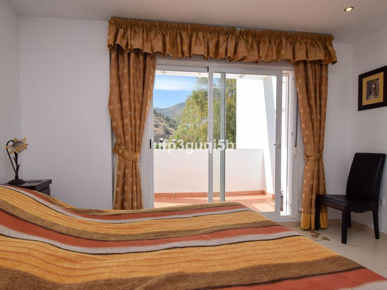Apartment for Sale in Torrequebrada, Malaga 2