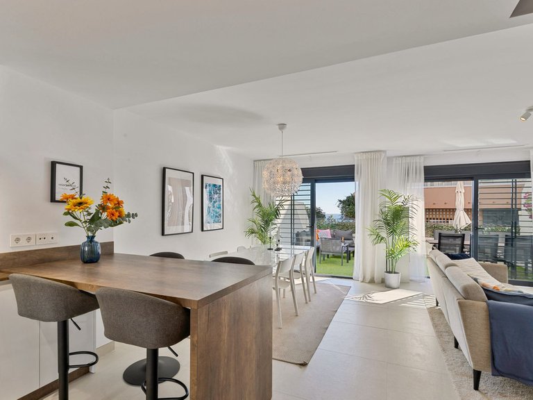 Villa for Sale in Fuengirola, Malaga 10